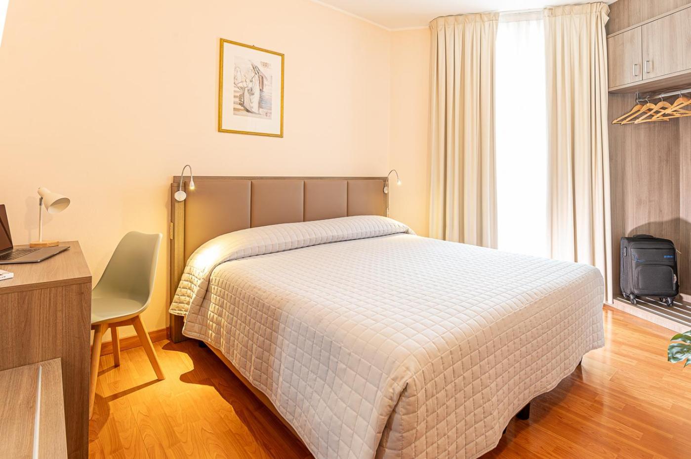 Hotel Zio Imola Eksteriør billede