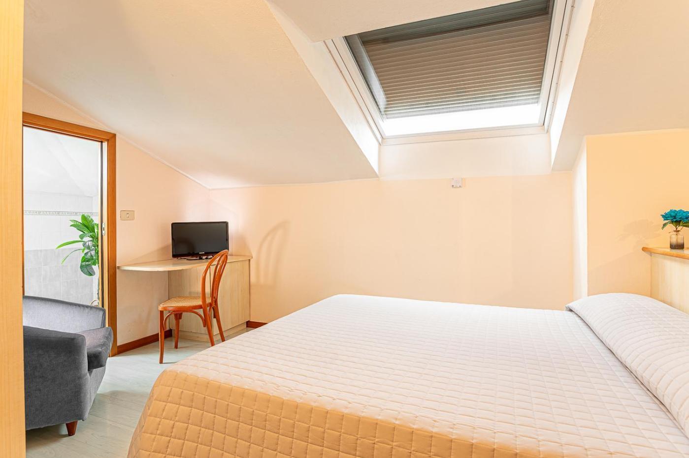 Hotel Zio Imola Eksteriør billede
